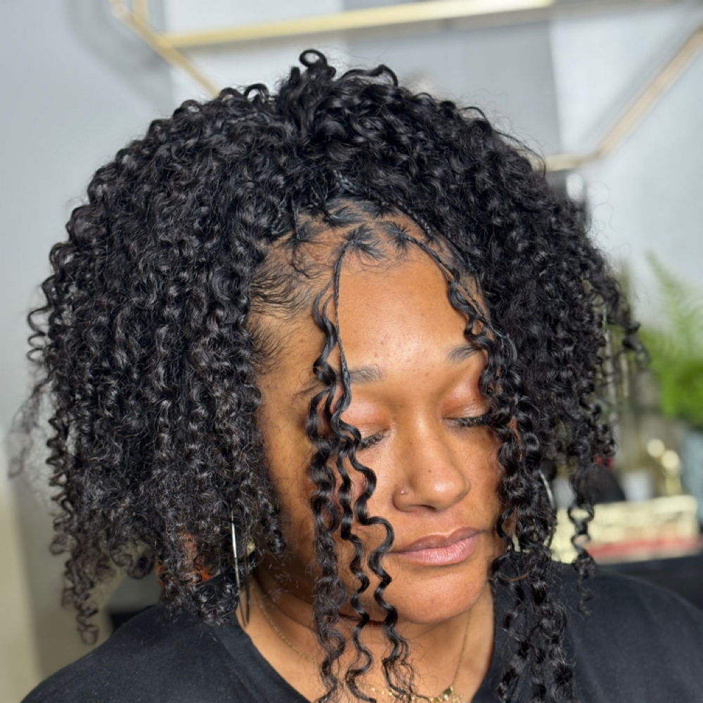 Miracle knots at LUVAS CREATIONS 🖤 in Tampa, FL