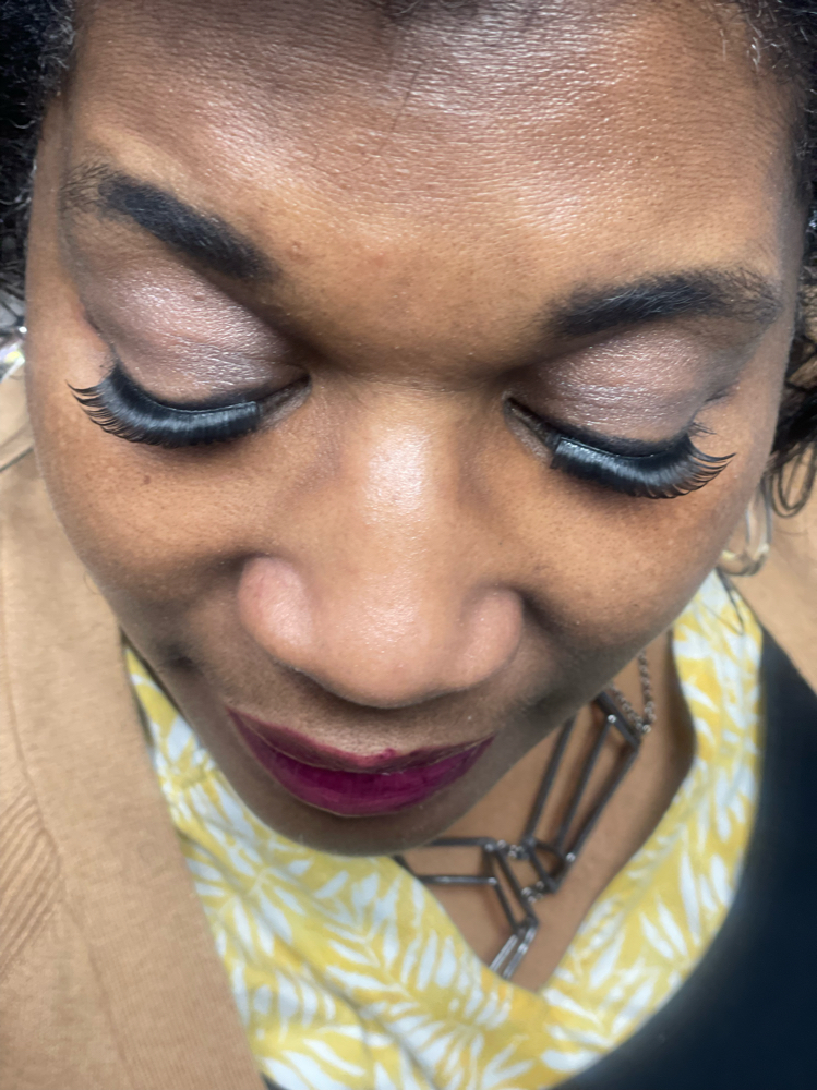 Lashes (band)