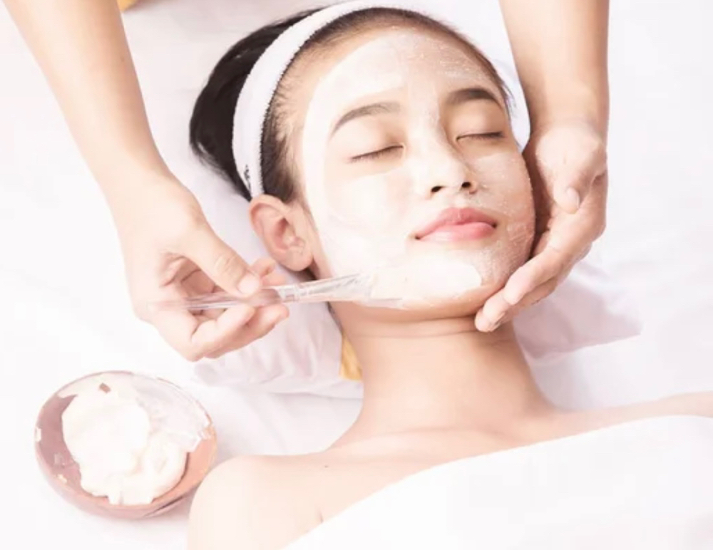 TEEN FACIAL at BEEHIND THE SKIN 🐝 in Ga, GA