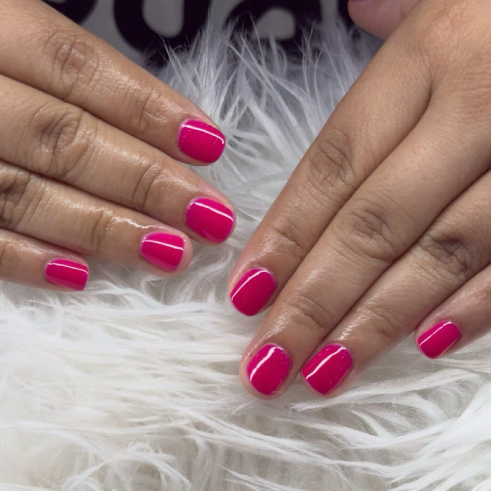 Shellac Manicure at Nailz.By.Nanni in Bryan, TX