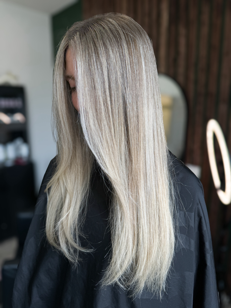 Full Custom Blondie (kat)
