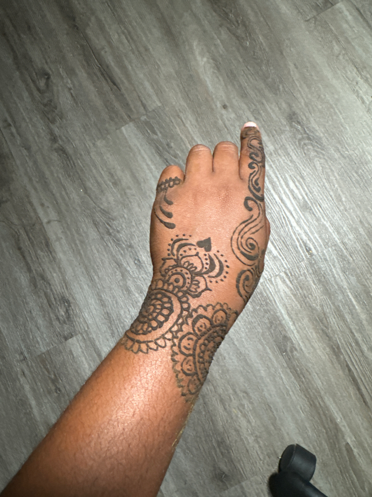 Henna Temp Tattoo