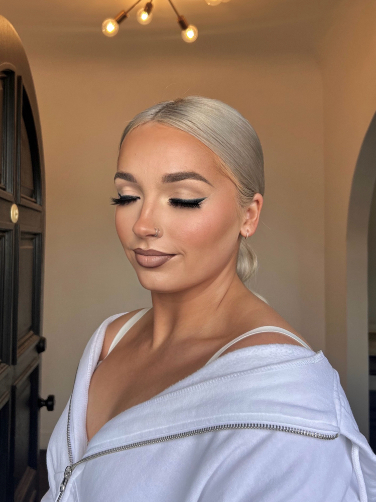 Bridal Trial Glam & Updo — MOBILE