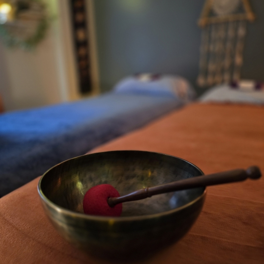 1-hour Couples Session at Zenergy Sound Therapy in Mt Vernon, OH