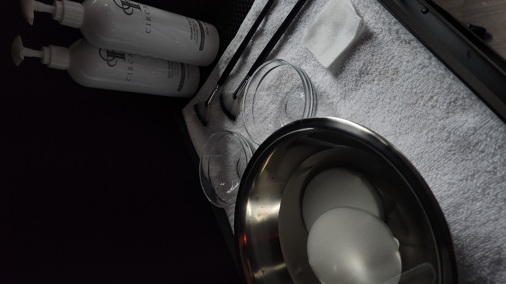 DELUXE CUSTOM FACIAL