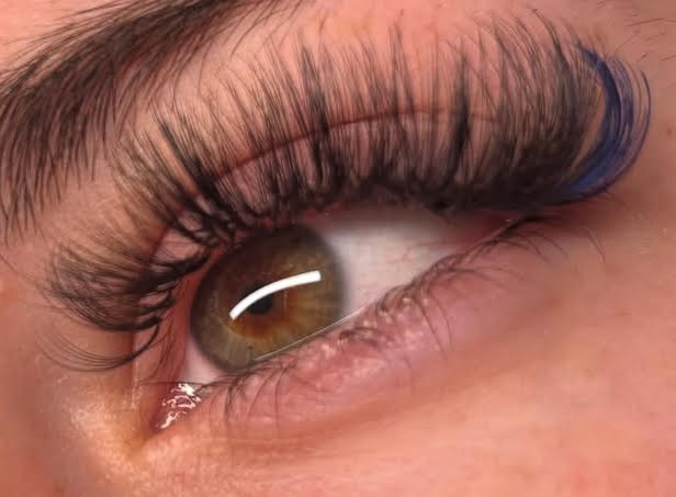Lash Extensions Volume