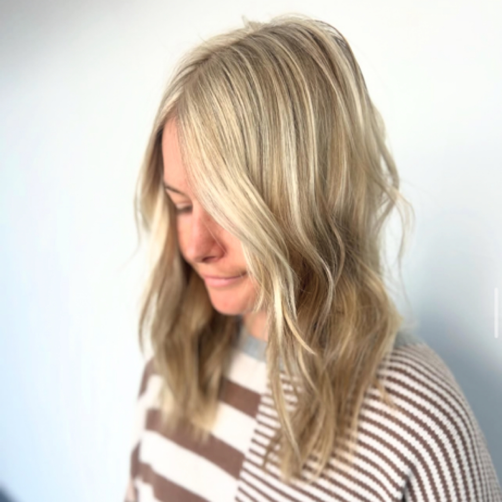 Highlights/Balayage at The Mane Abode in Highlands Ranch, CO