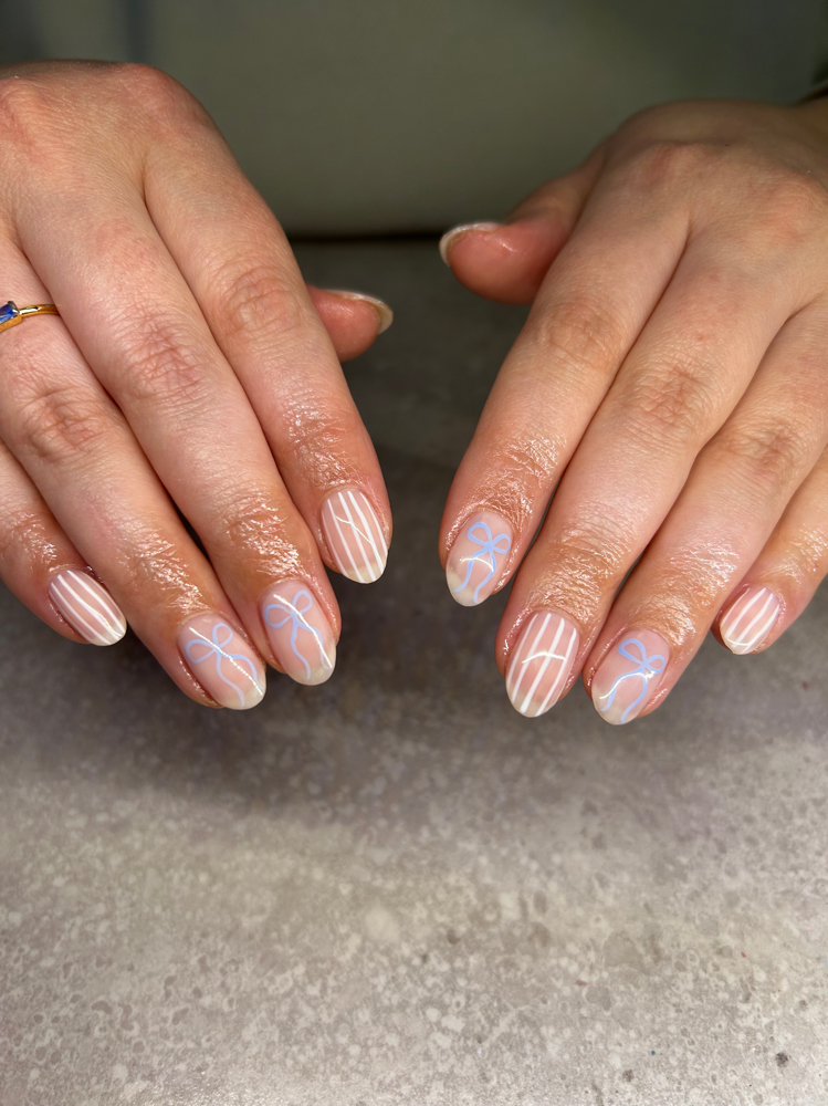 Regular Gel manicure