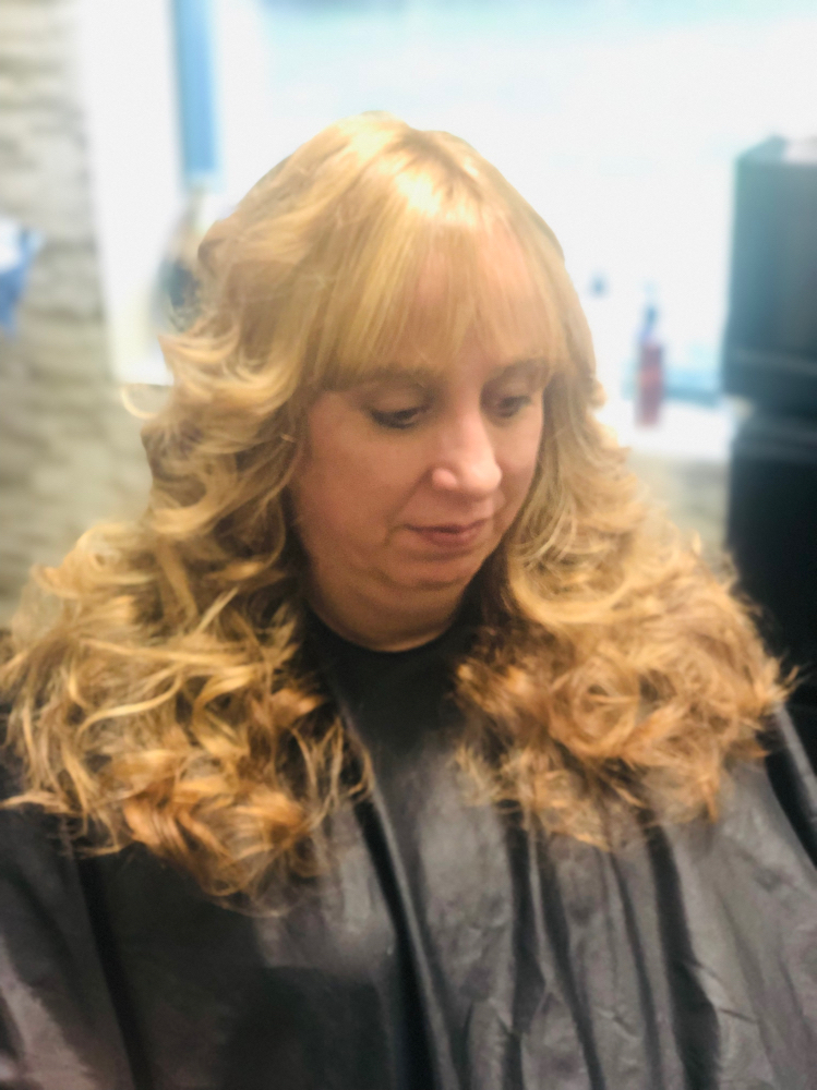Color: Highlights (Full, W/Blowdry)