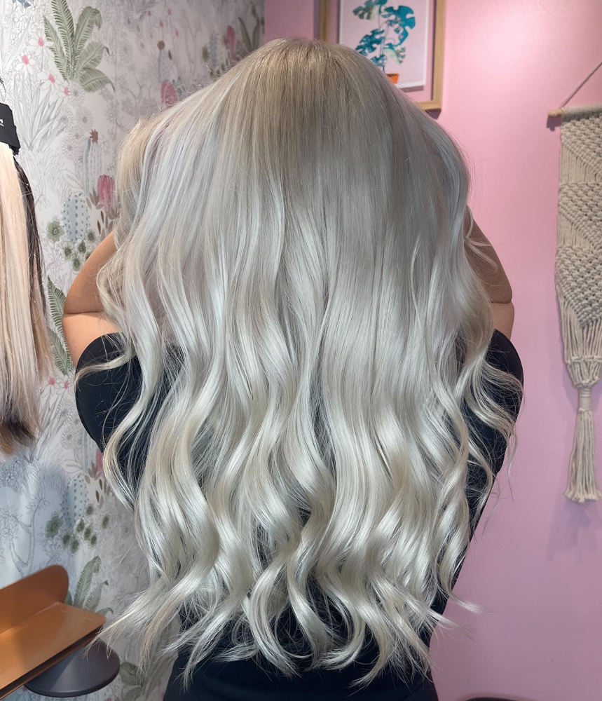 Bleach Retouch (4- 8 weeks)
