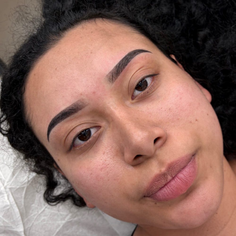 Powder Brows at Roziinks LLC in Seattle, WA