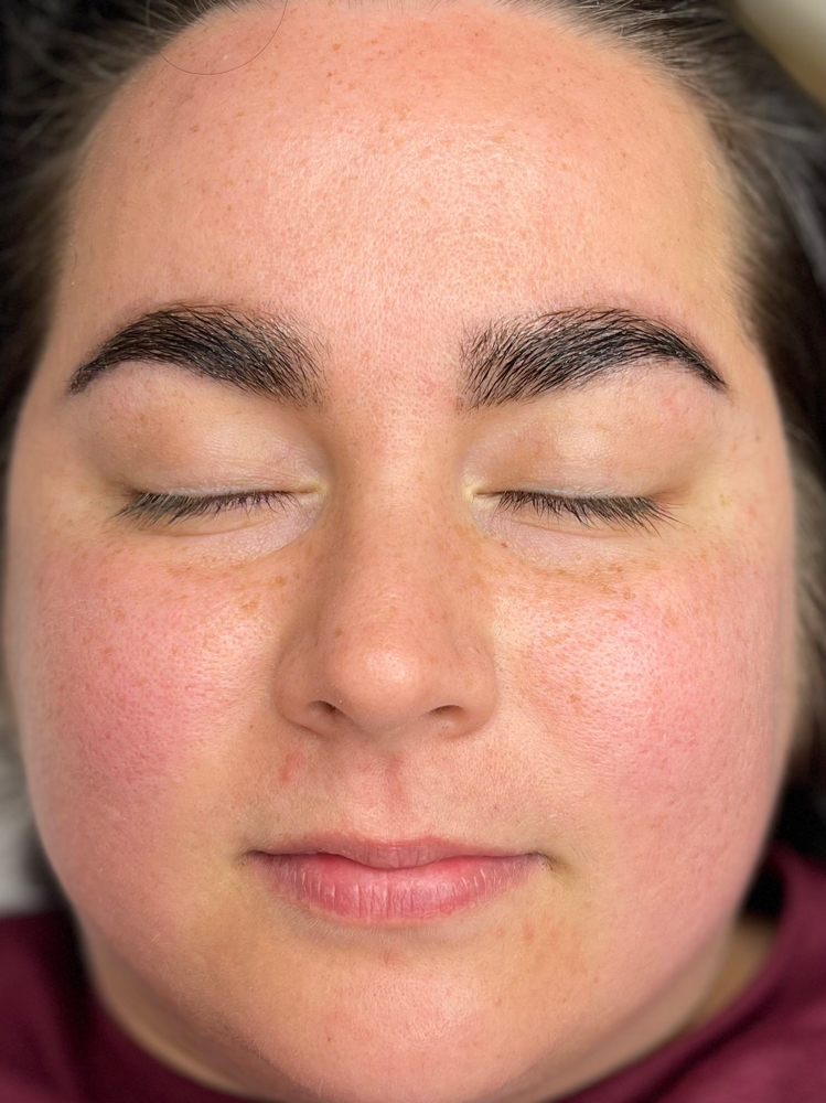 BROW LAMINATION & TINT