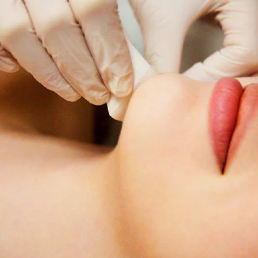 Chin Wax at Beachy Blowout Bar & Salon LLC in Gulf Shores, AL