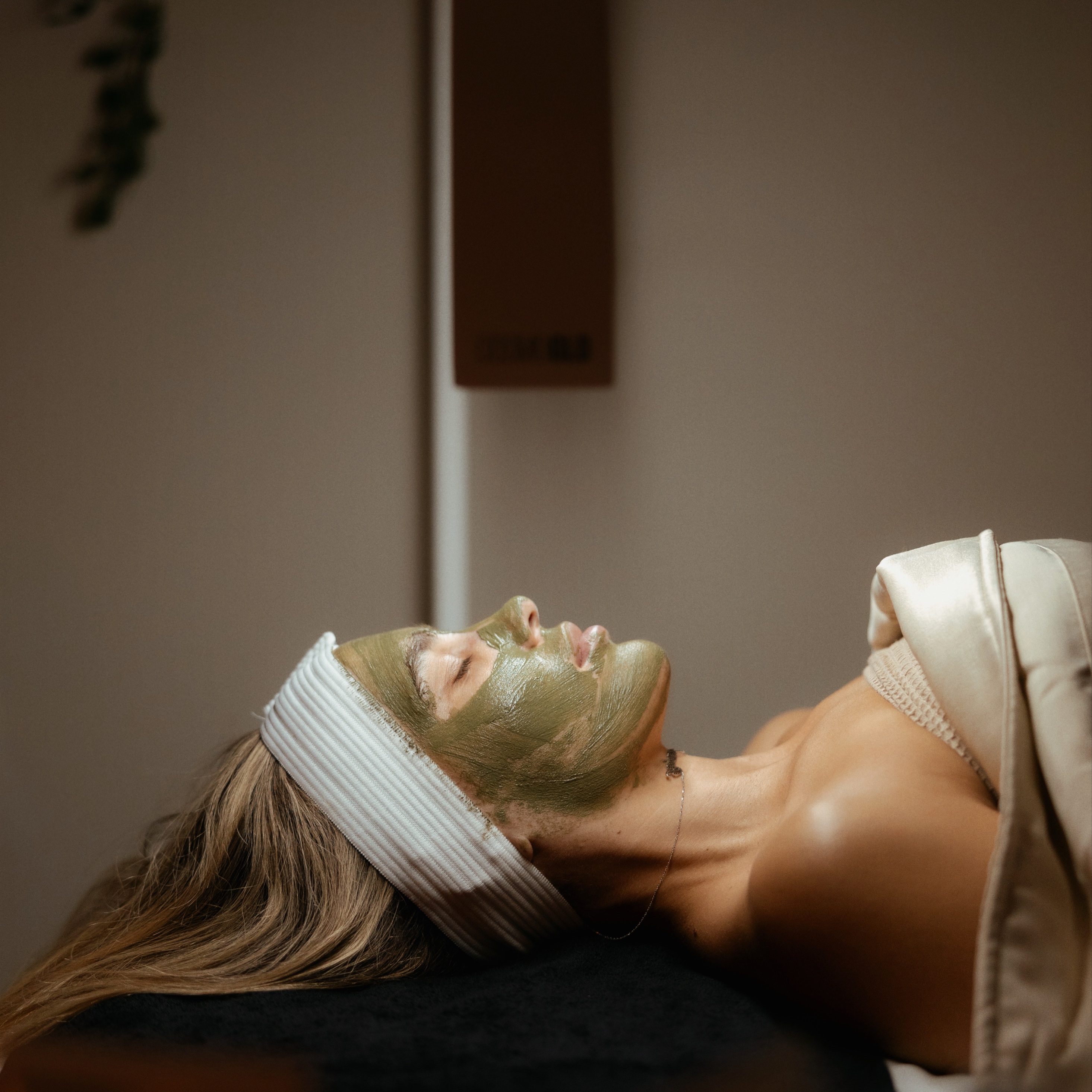 Bespoke Holistik Facial at Holistik & Harmony in CA, CA