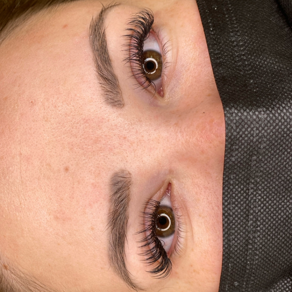 Classic Lash Set at Queen P Paris in Clifton, NJ
