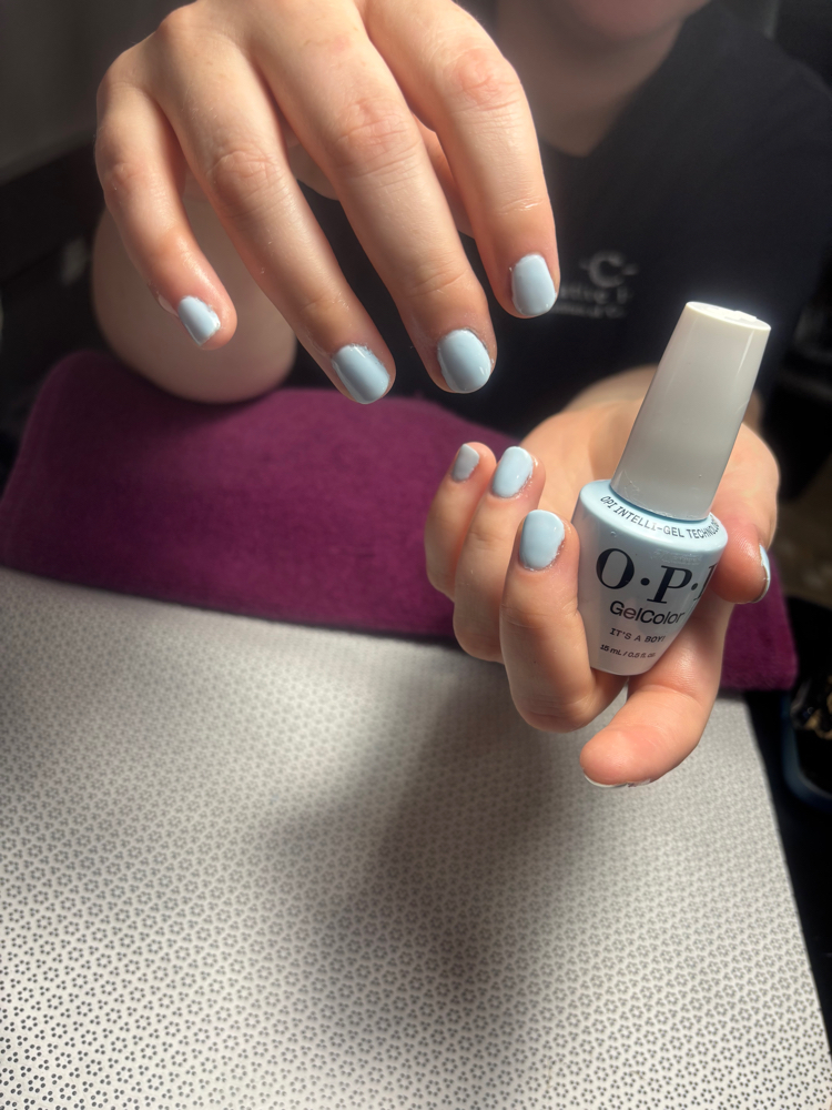 Gel Manicure at Mirakle Lowery in Englewood, OH