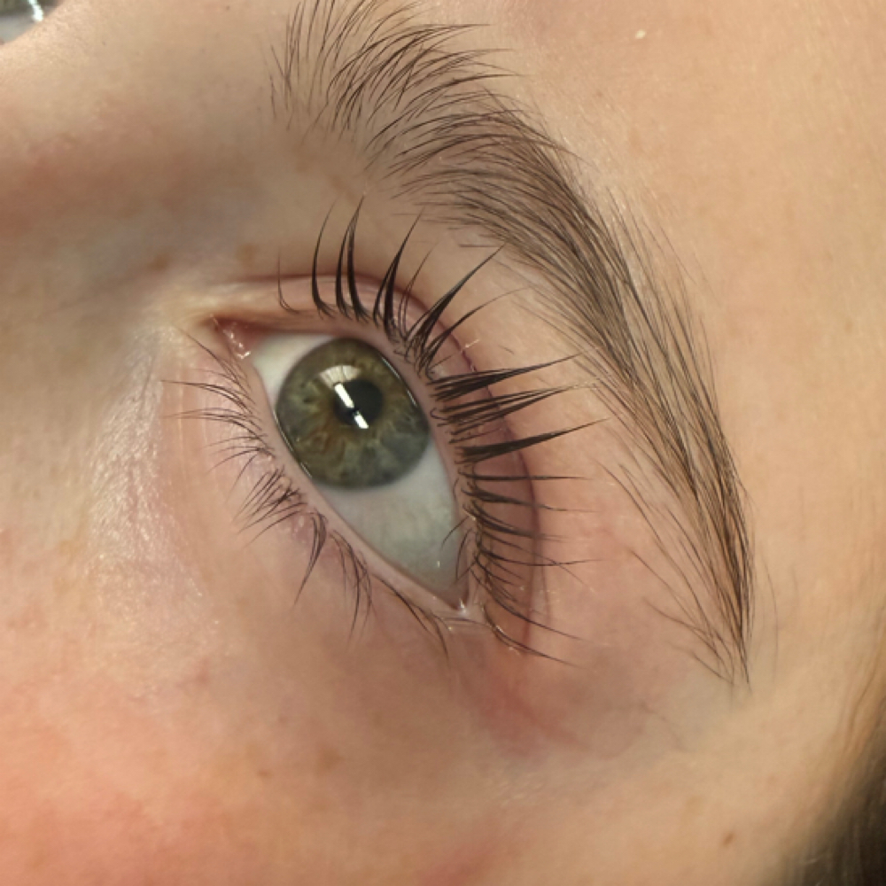 Lash Lift at Dancing Daisies Aesthetics in Brookfield, WI