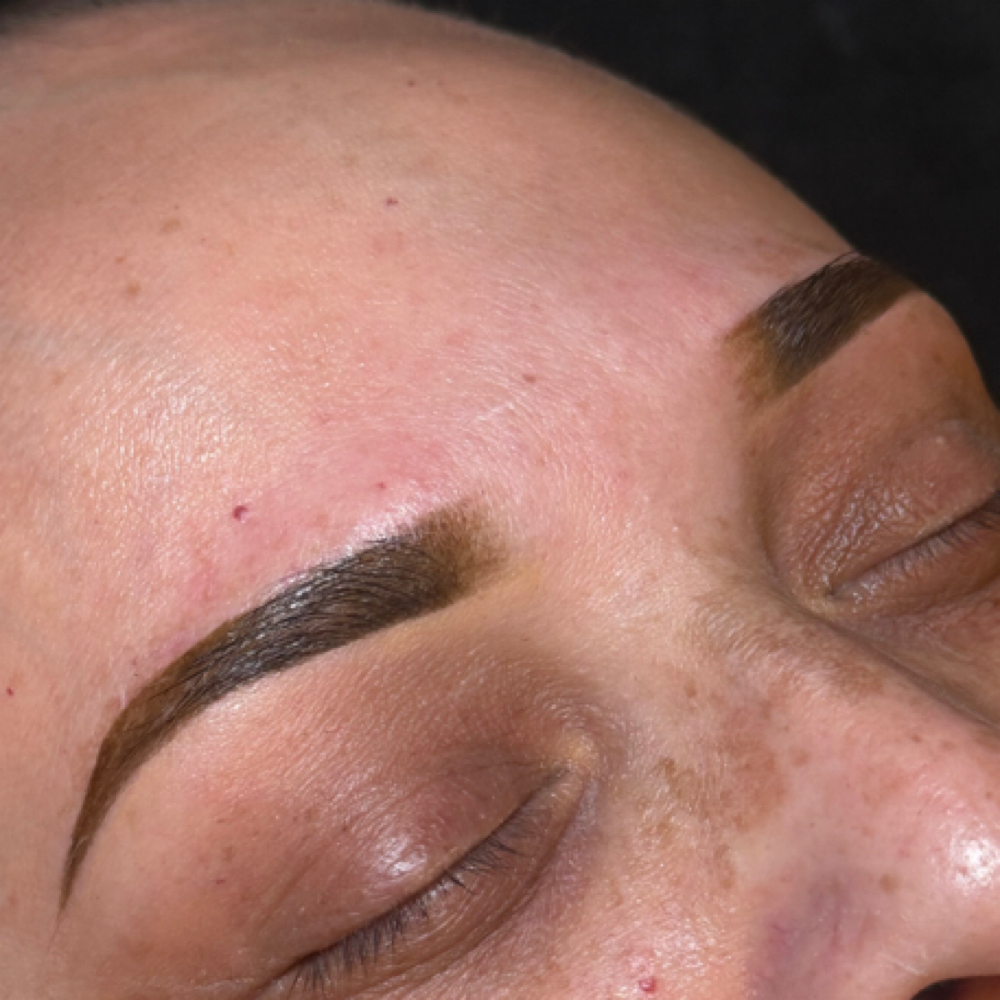 Brow Stain & Wax at Darode Beauty Studio in Eagle Pass Tx, TX