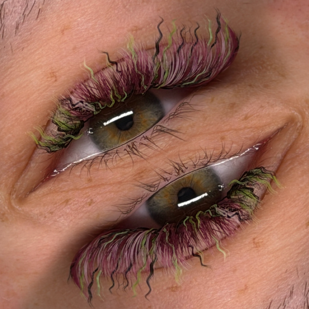 1 Hour Lash Fill at SpookyLashBabe in San Antonio, TX