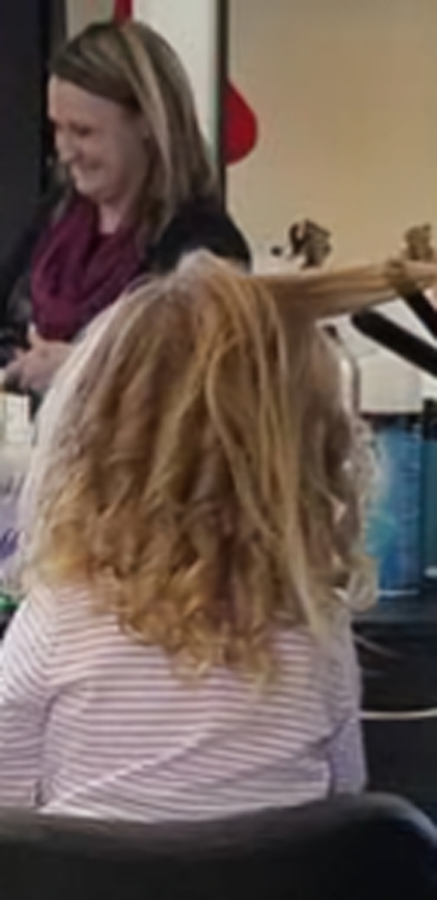 Shampoo & Style