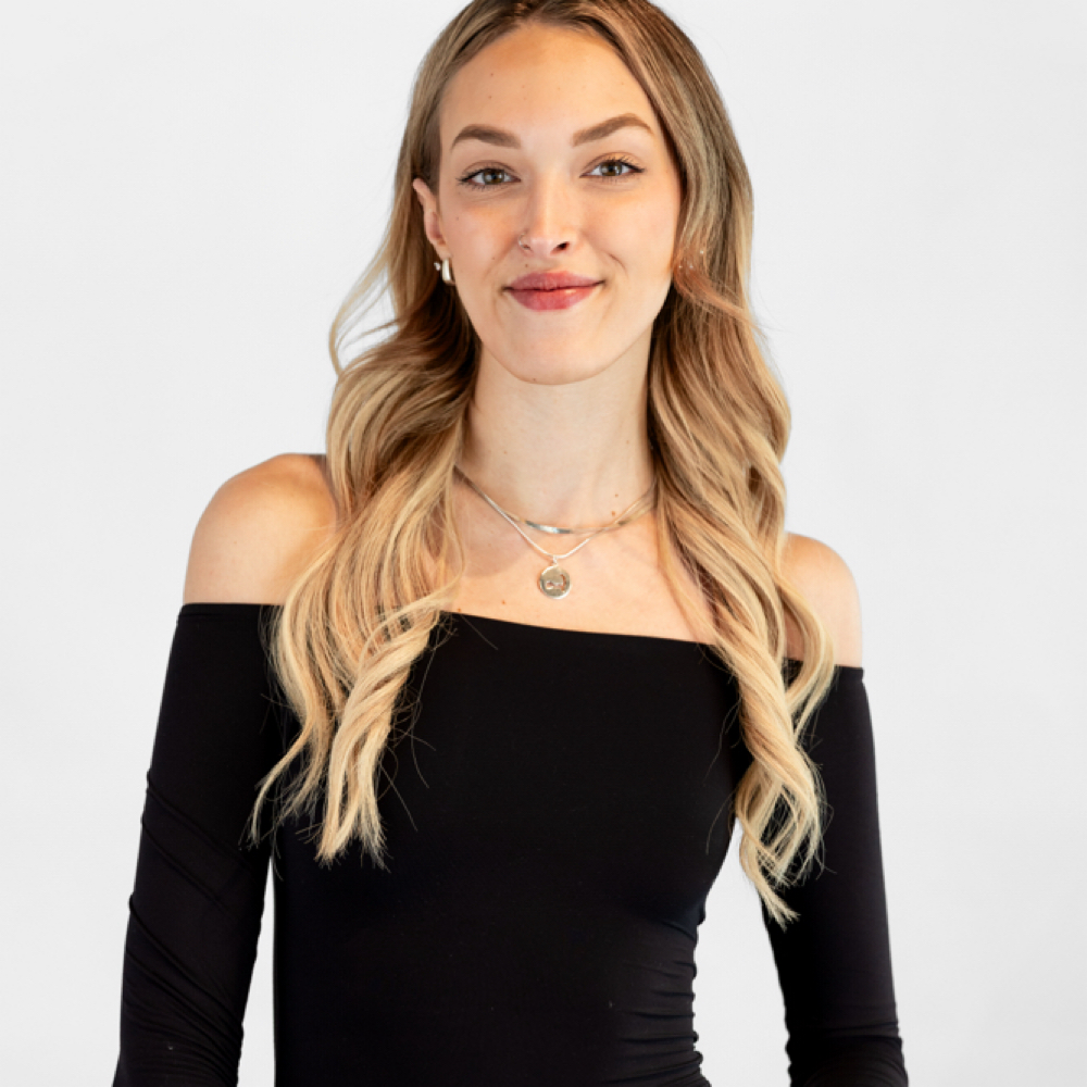 Single Process/Style Makenzy at West Salon // South Boston in South Boston, MA