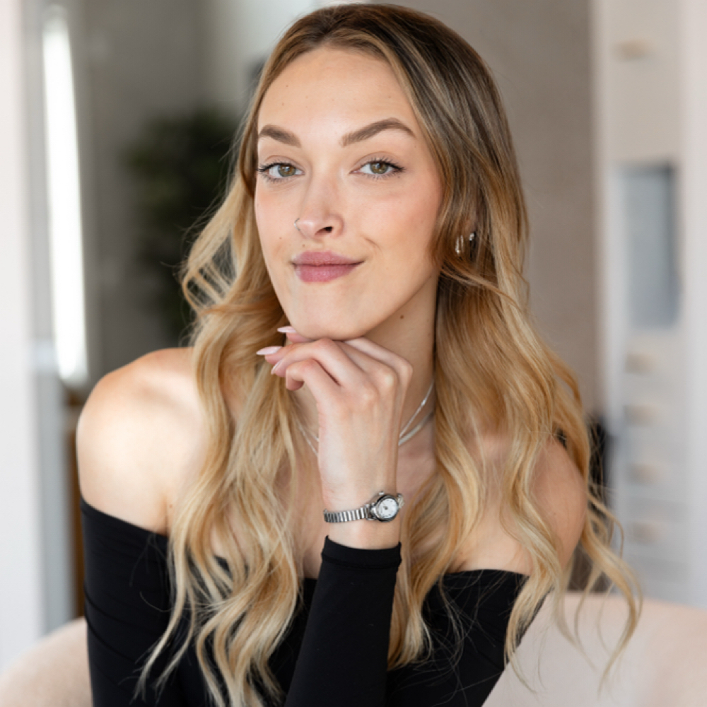 Single Process/Style Makenzy at West Salon // South Boston in South Boston, MA