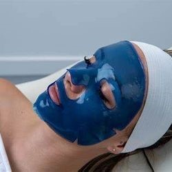 Hyaluronic Repair Face Masque