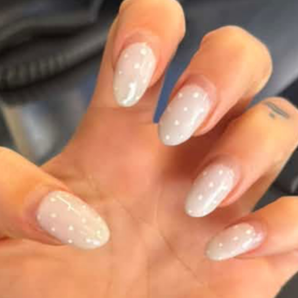 Builder Gel Balance (Fill) 3+wk Gro at Divina Nail Lounge in Round Rock, TX