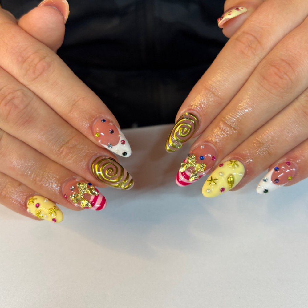 rebalance set at lexi.acrylicss in Janesville, WI