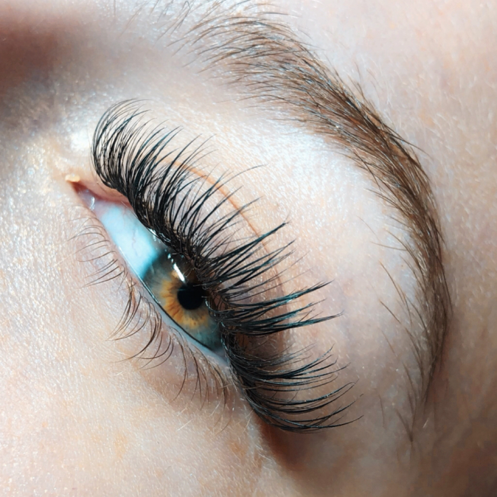 Light Volume Fullset at Meggsmakeovers in Murfreesboro, TN