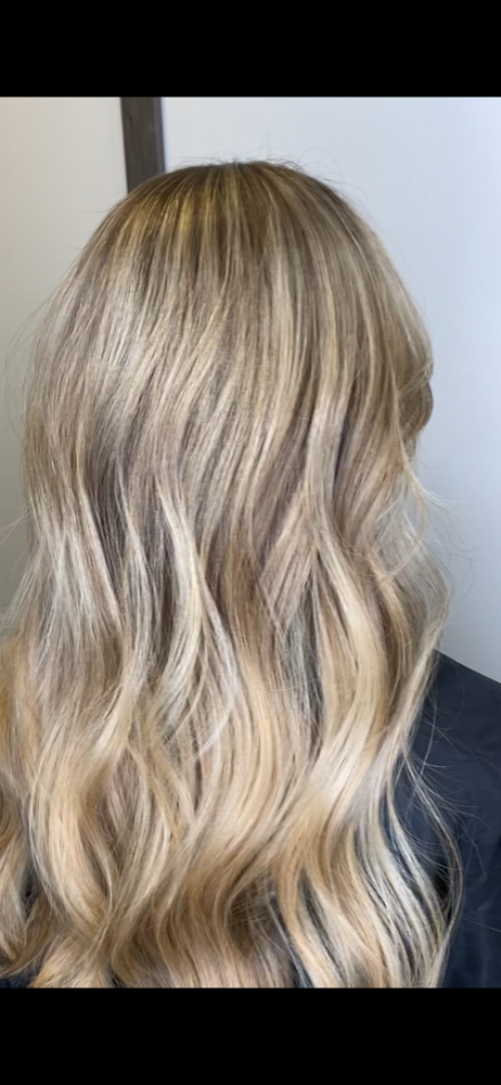 Custom Blonding & Cut 3hr15m