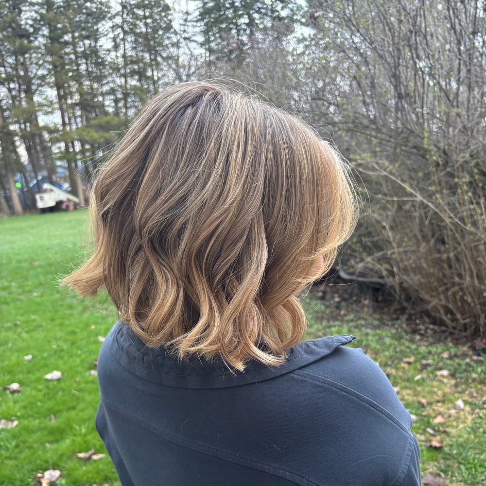 Women’s Haircut