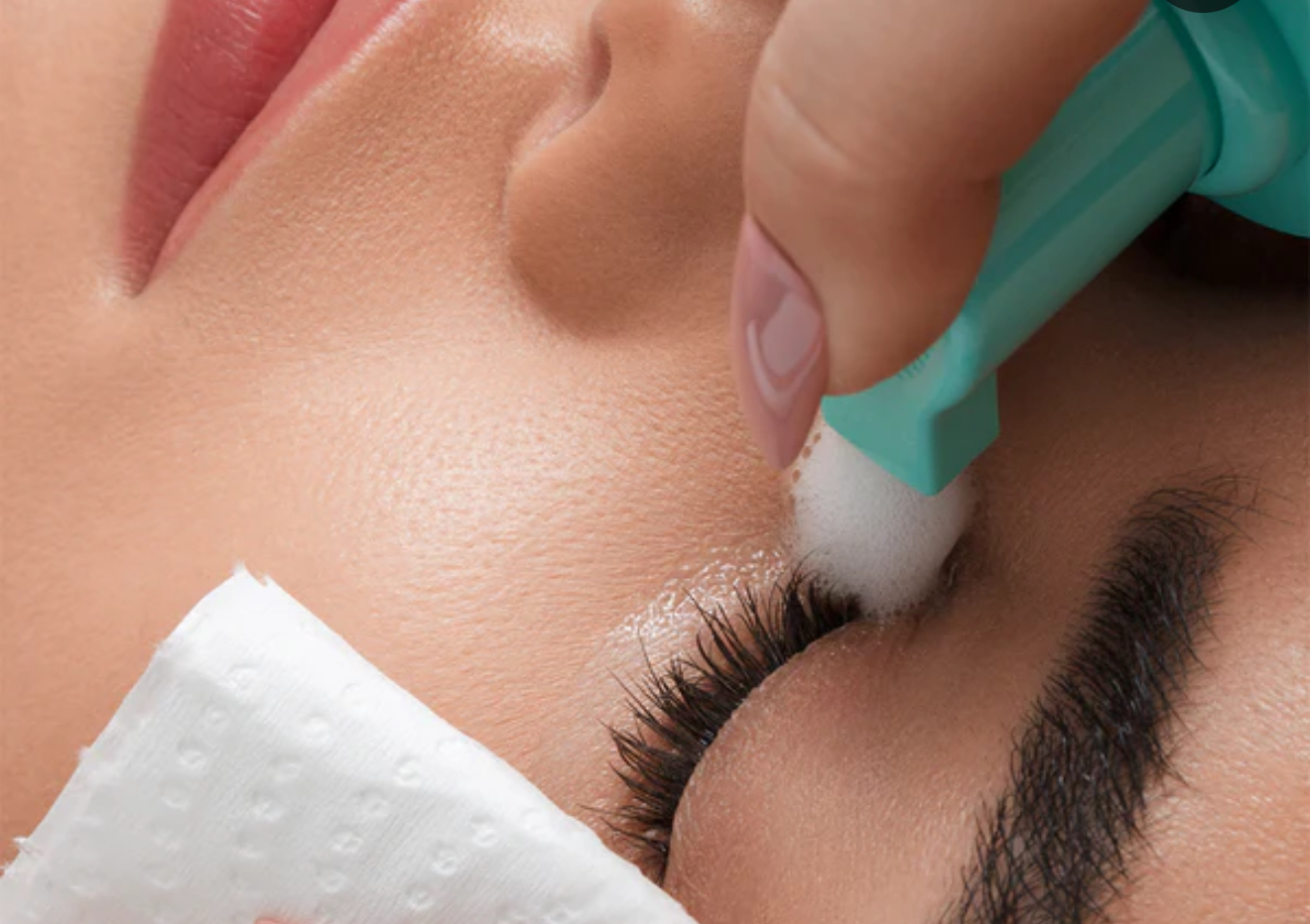 LASH BATH