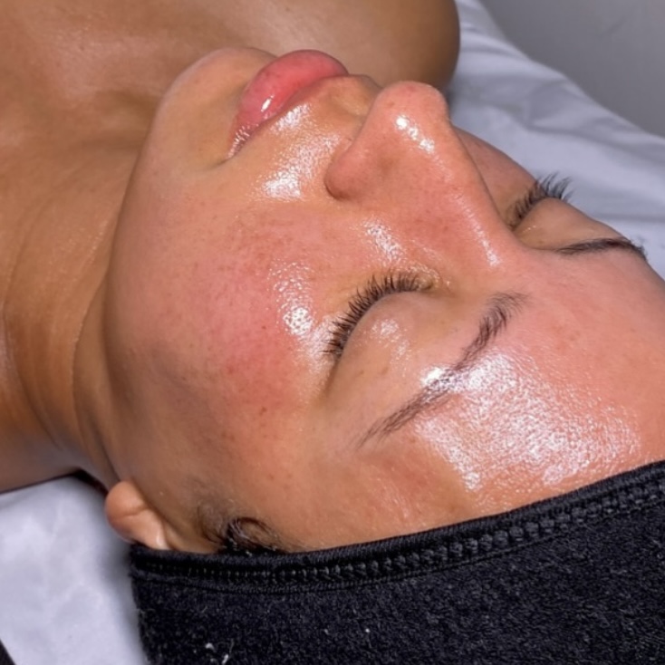 30 min Customized European Facial