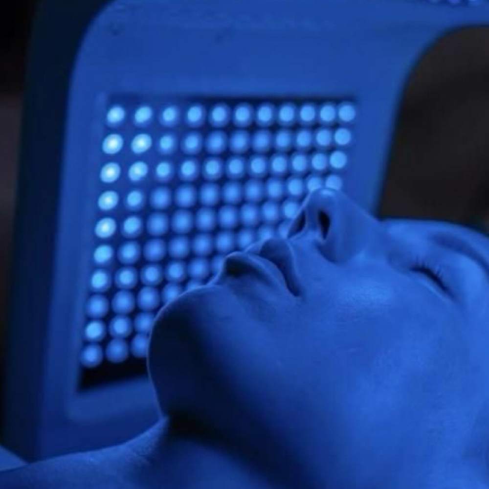 Firming LED Facial feat. NuFACE