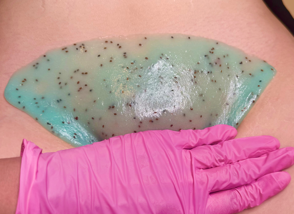 Brazilian With Jelly Mask