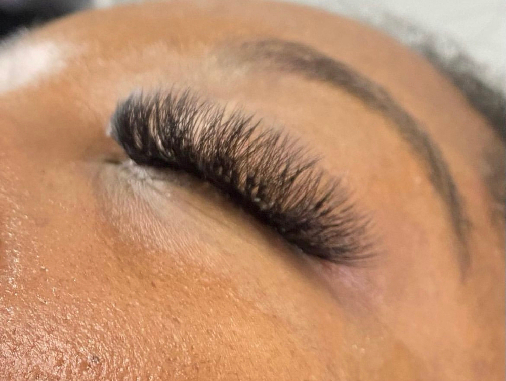 Cluster Lashes