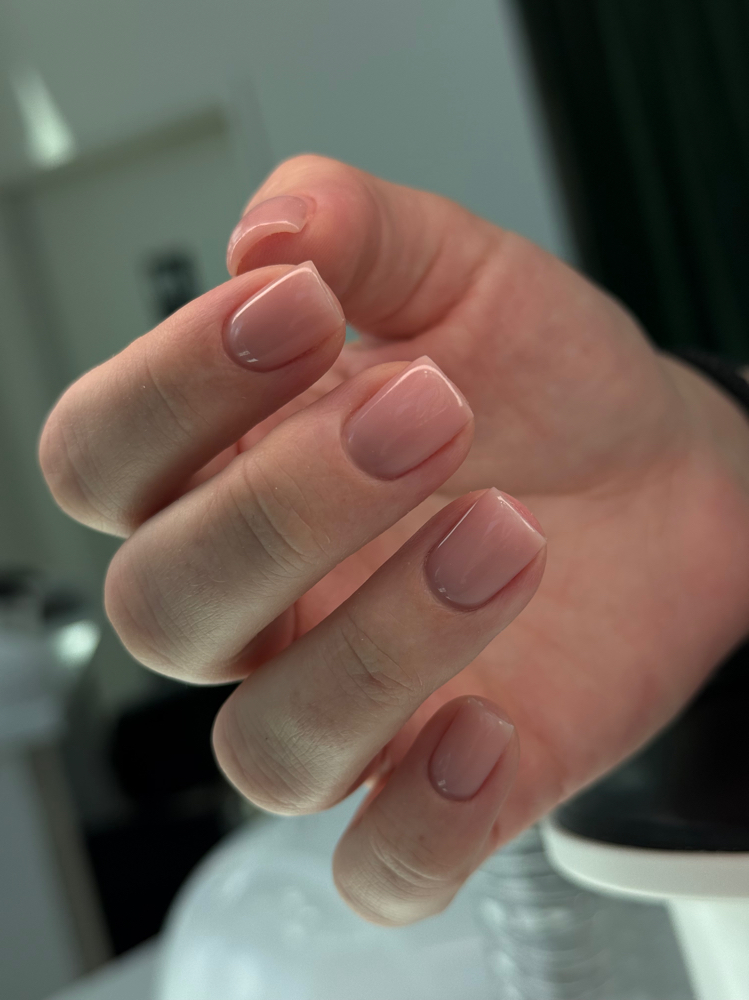 Smart hard gel manicure