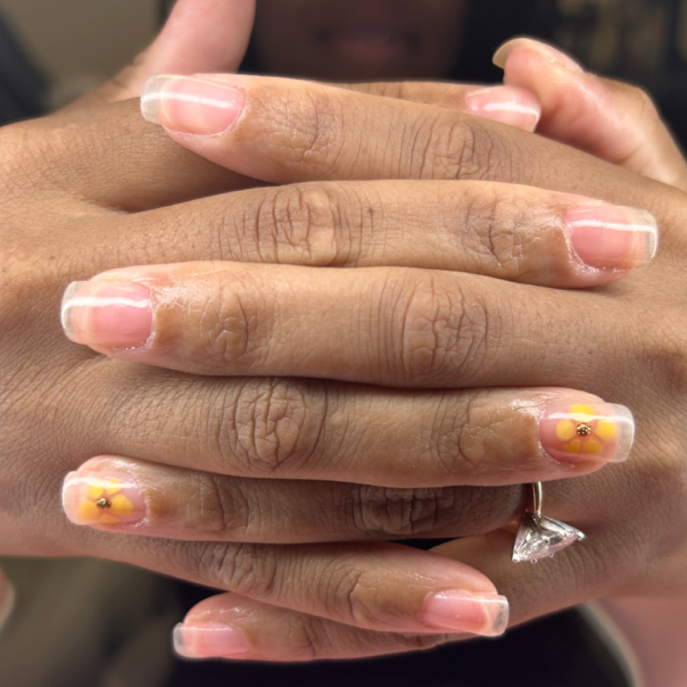 Manicure at LuxurybyLarella in Houston, TX