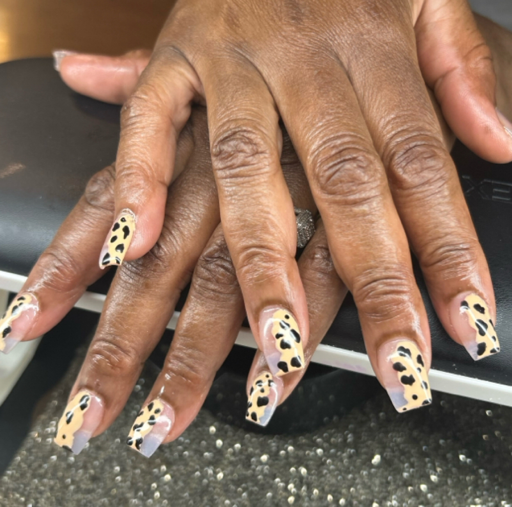 Freestyle Acrylic Set at The Beauty Bar in Leland, MS