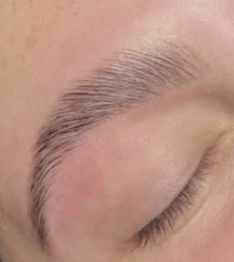Brow Lamination + Wax-shape