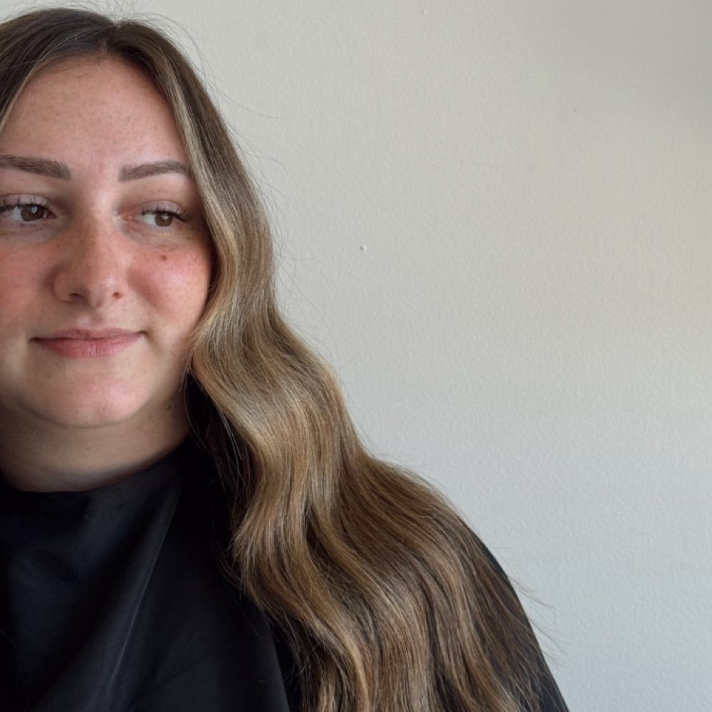 GREY COVERAGE + FOILS at Avery Nicole Hair Co in Greenwood, IN