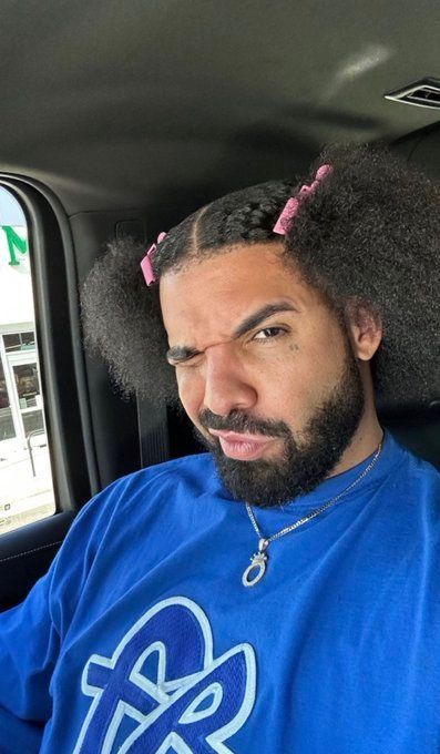 TAKE OUT BRAIDS, WASH & BLOWDRY