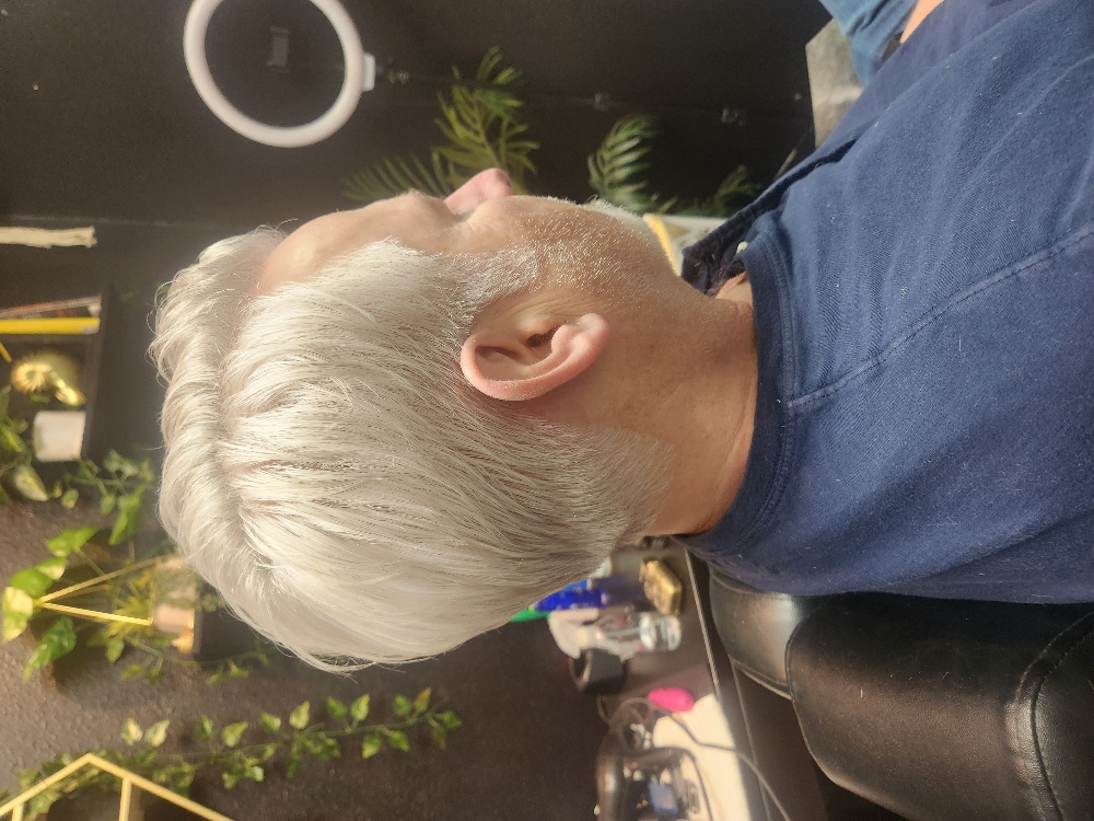 4 Haircuts A Month $130