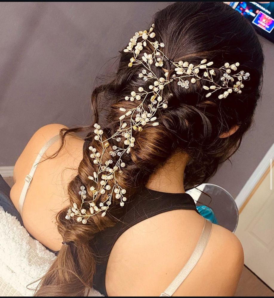 Hairstyle/ Updo