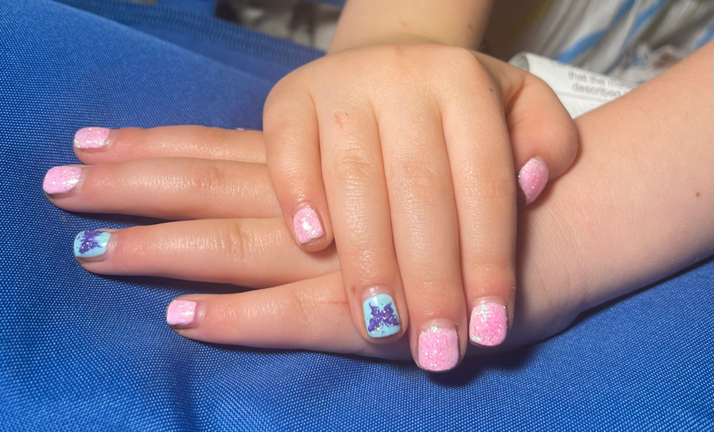 Childrens Mani (Bobbi)