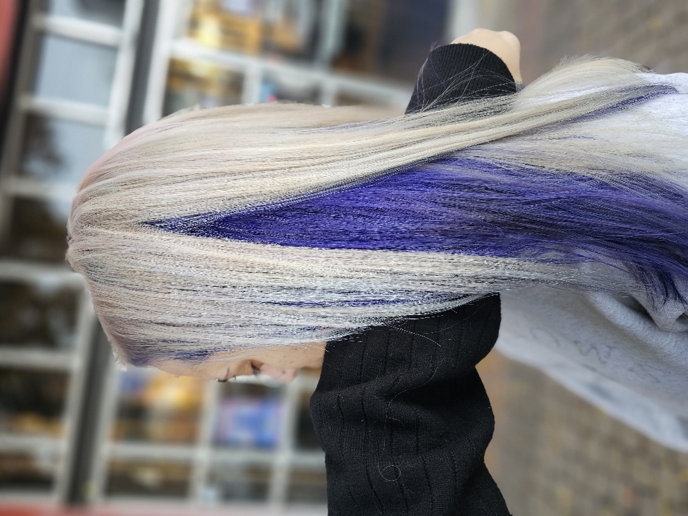 Blonding