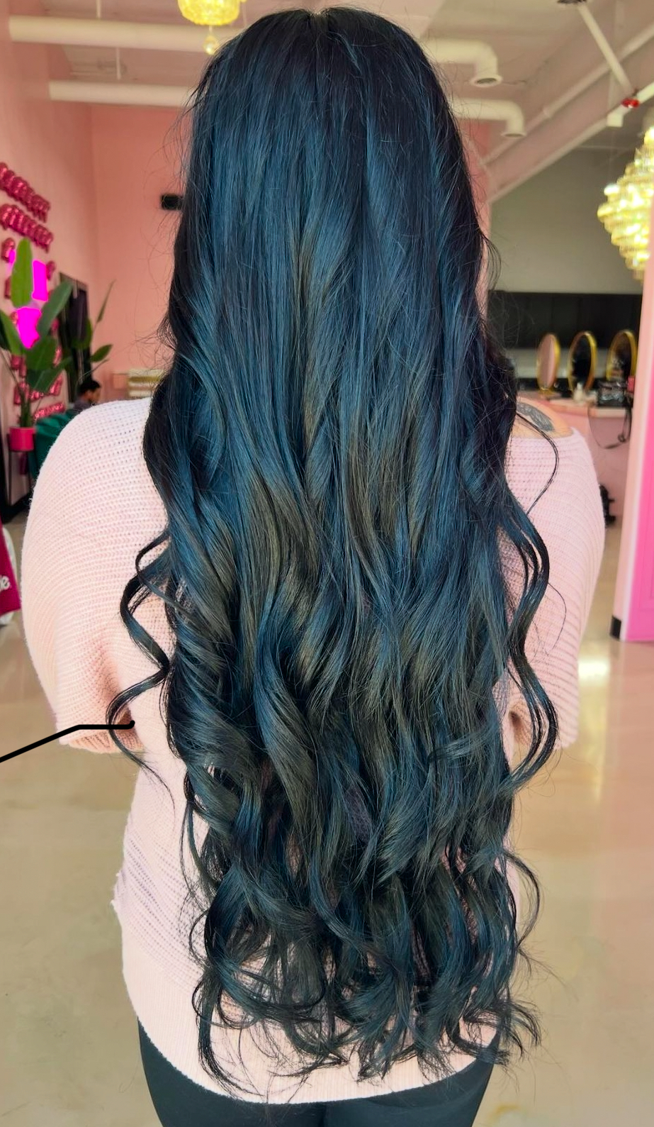 WASH & STYLE WITH EXTENSIONS