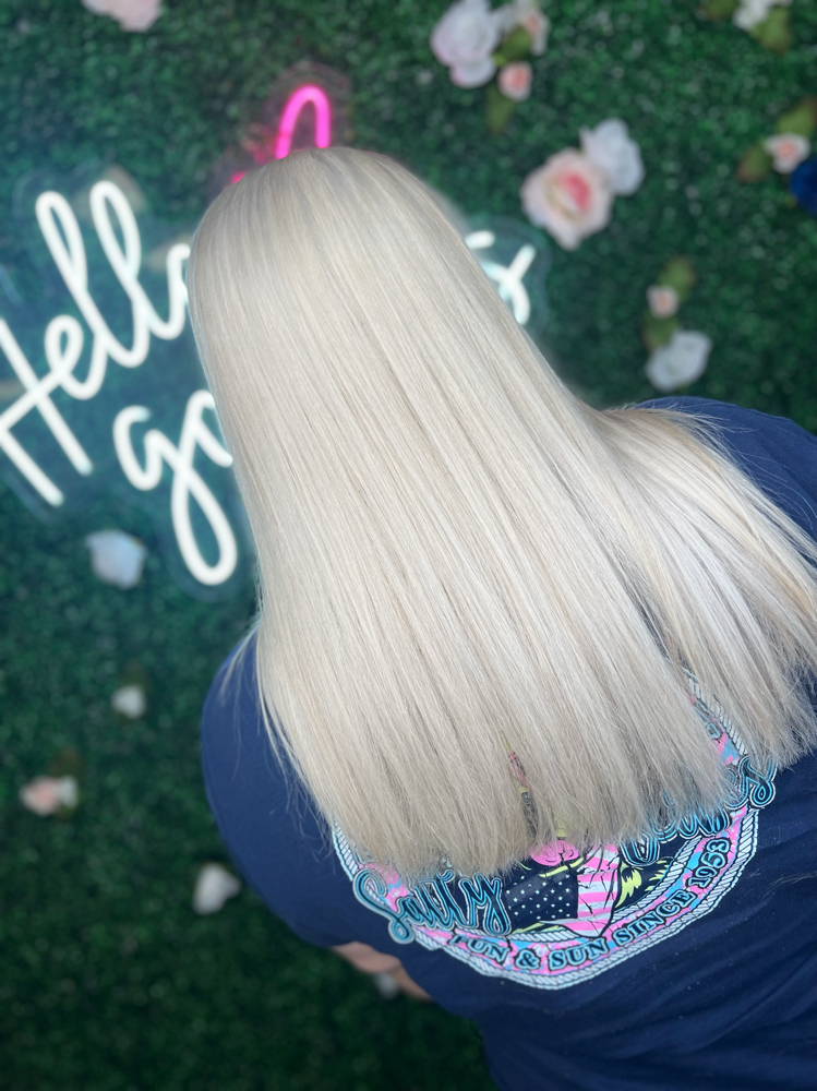All Over Root Bleach Touch Up