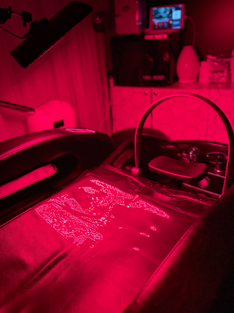 Head Spa/Red Light/ Blowout